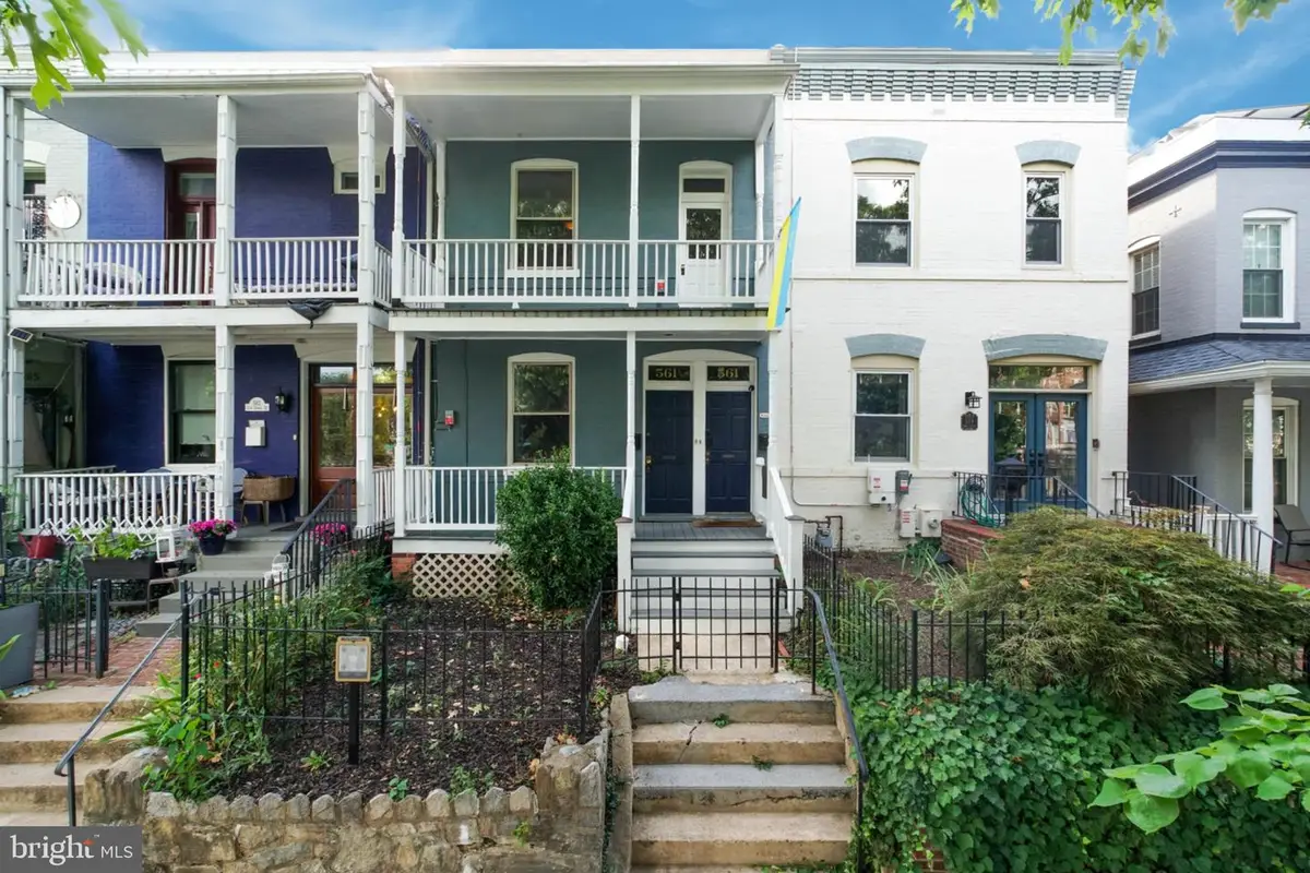 561 15th St Se, Washington, DC 20003 - #1
