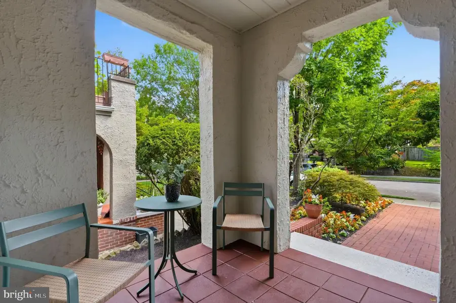 3819 Veazey St Nw, Washington, DC 20016 - #3