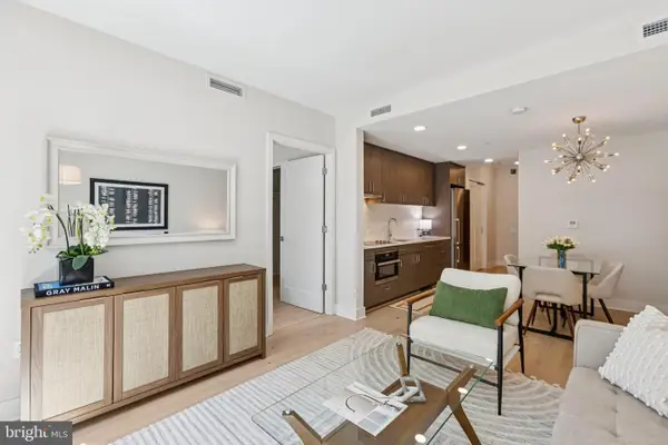 1211 Van St Se #1003, WASHINGTON, DC 20003