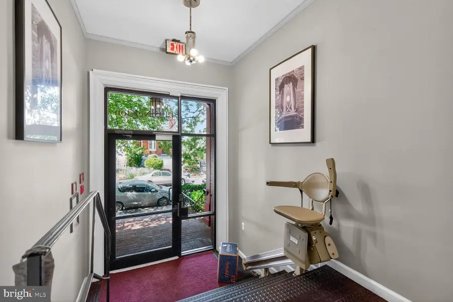 1495 Newton St Nw #b102, Washington, DC 20010 - #2