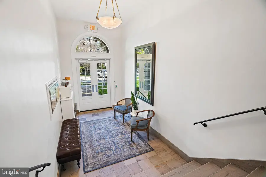 3018 Porter St Nw #201, Washington, DC 20008 - #3