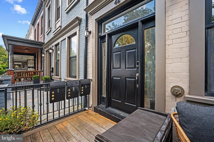 42 W St Nw #1, Washington, DC 20001 - #3