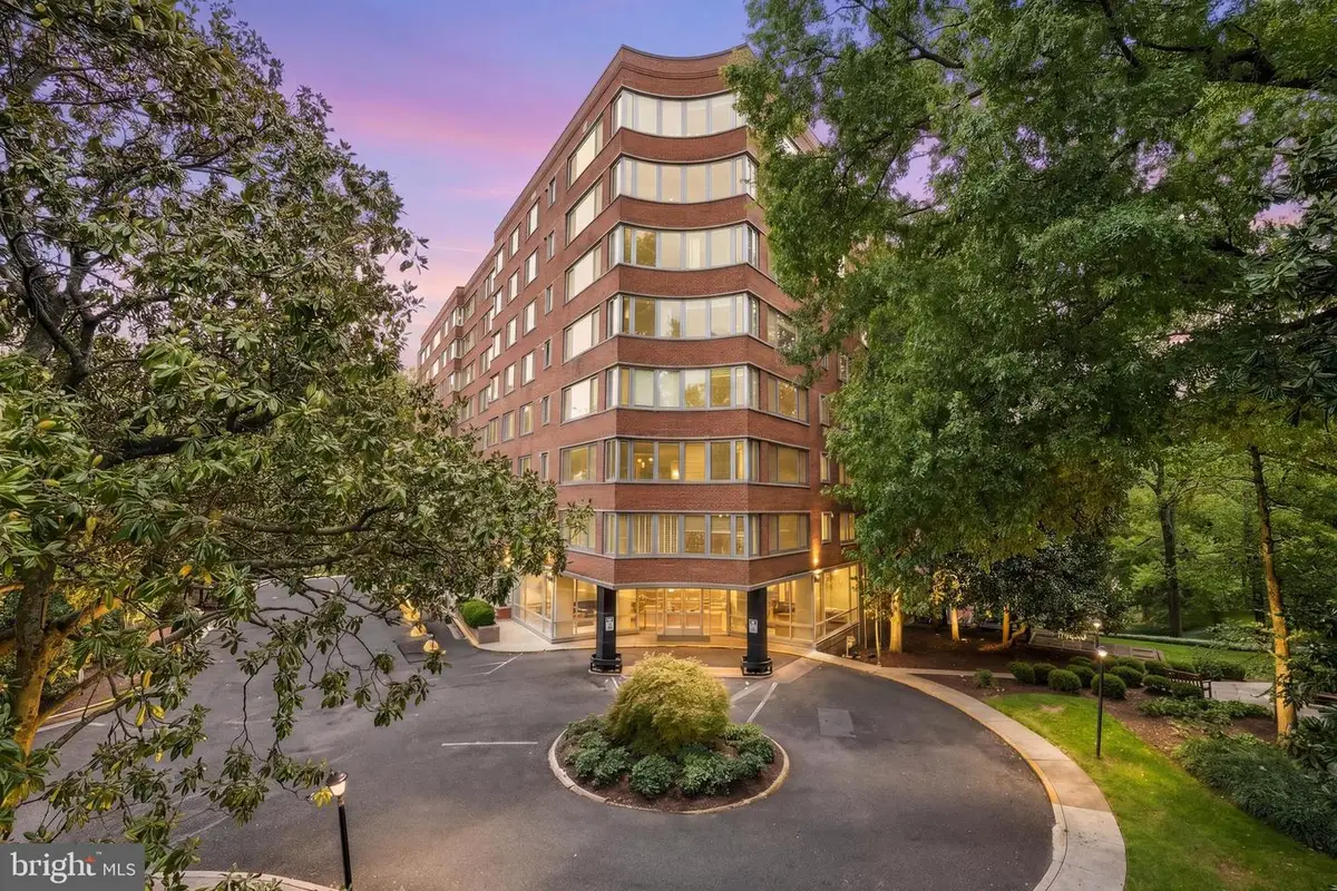 4200 Cathedral Ave Nw #607, Washington, DC 20016 - #1