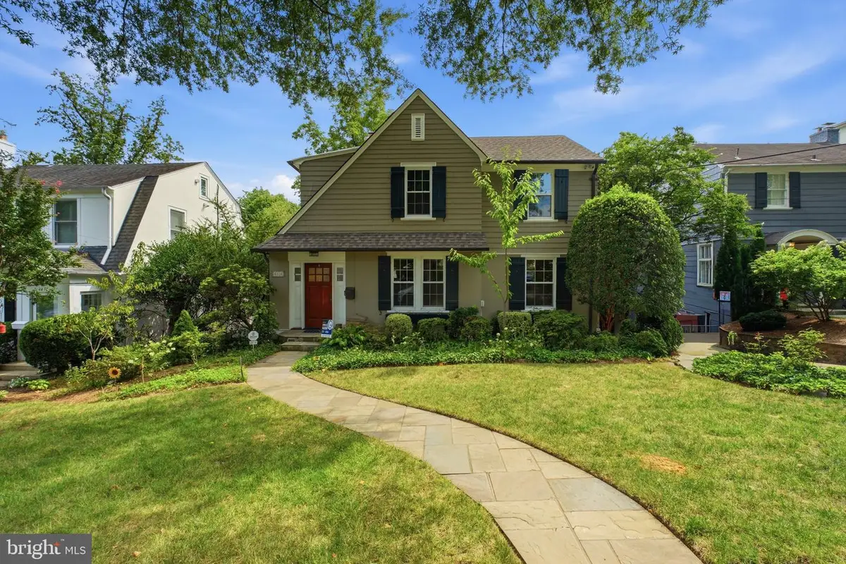 4414 Lowell St Nw, Washington, DC 20016 - #1