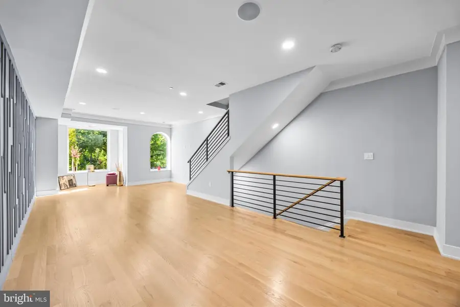 1329 Irving St Nw #2, Washington, DC 20010 - #3