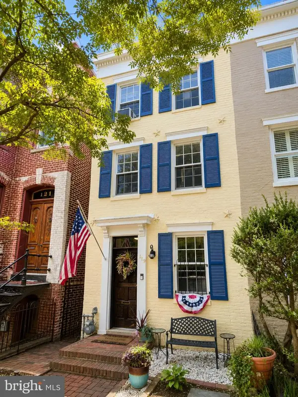 119 5th St Se, WASHINGTON, DC 20003