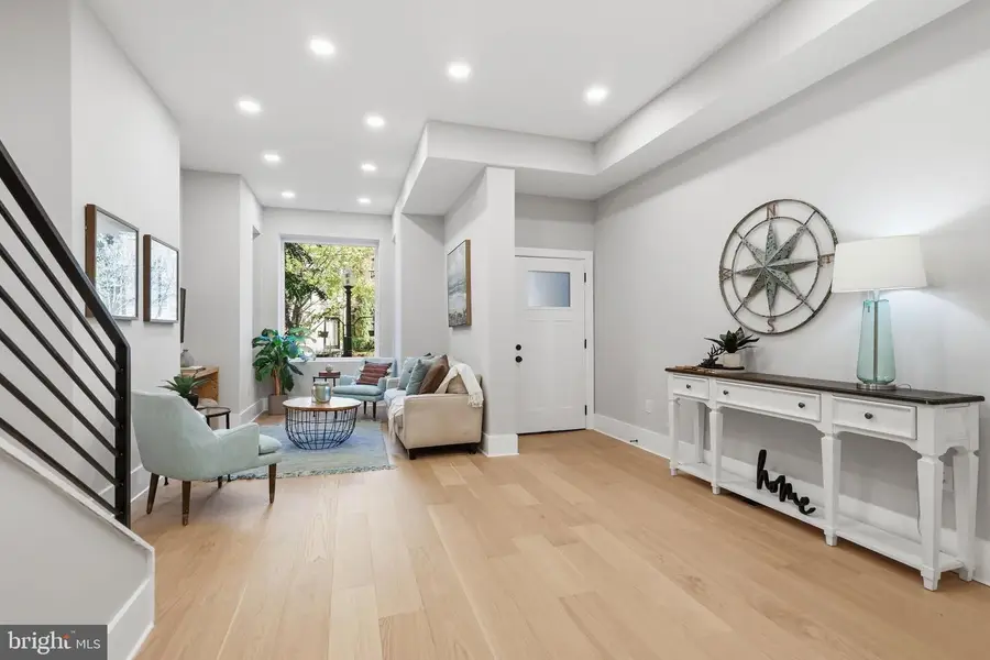 10 R St Nw, Washington, DC 20001 - #2