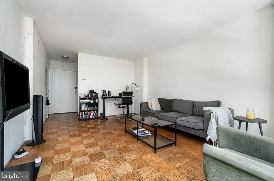 922 24th St Nw #313, Washington, DC 20037 - #2