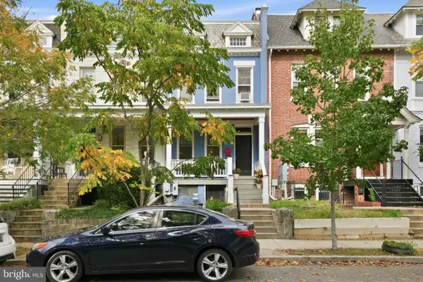 711 Quincy St Nw, WASHINGTON, DC 20011