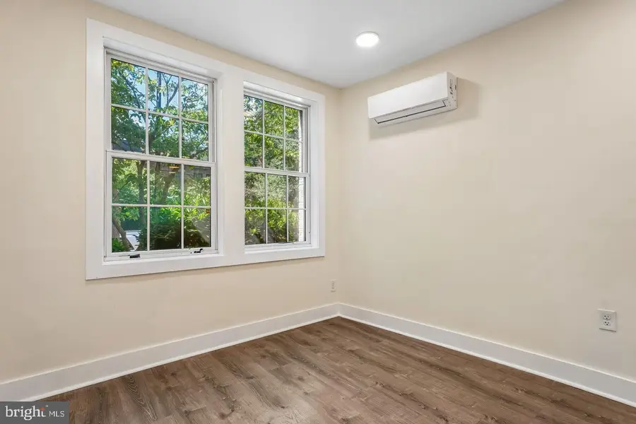1821 T St Nw, Washington, DC 20009 - #3