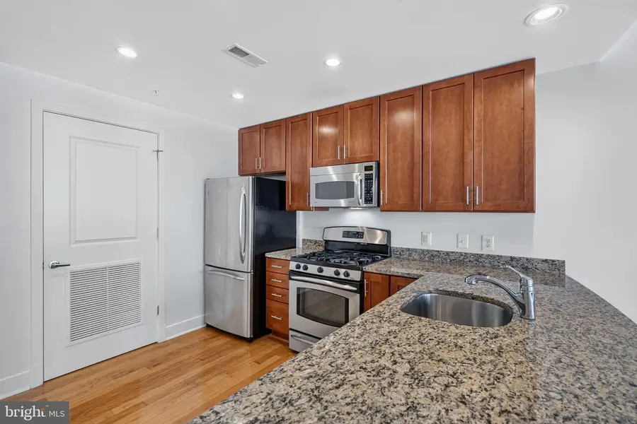 1211 13th St Nw #402, Washington, DC 20005 - #3