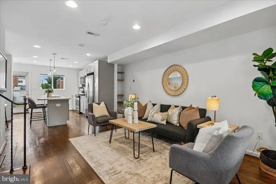 218 33rd Ne, Washington, DC 20019 - #3