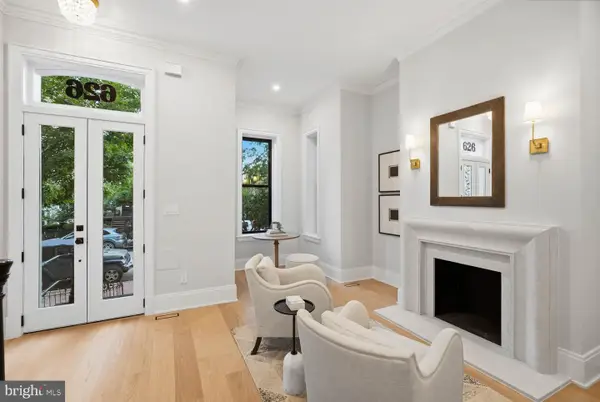 626 A St Ne, WASHINGTON, DC 20002