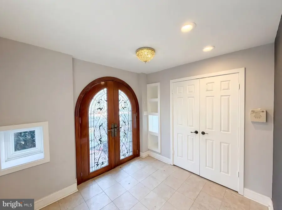 724 13th St Ne, Washington, DC 20002 - #2