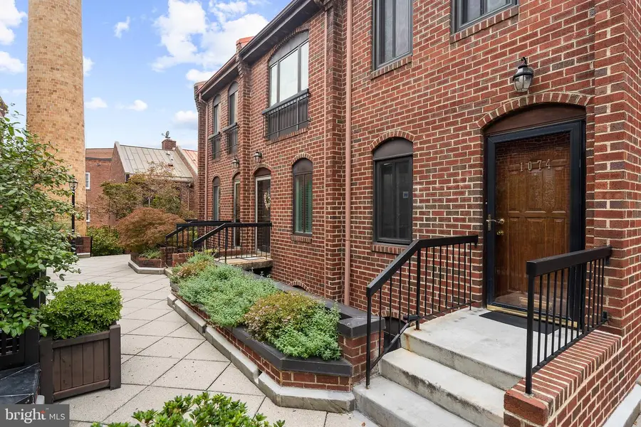 1074 Paper Mill Ct Nw #1074, Washington, DC 20007 - #2