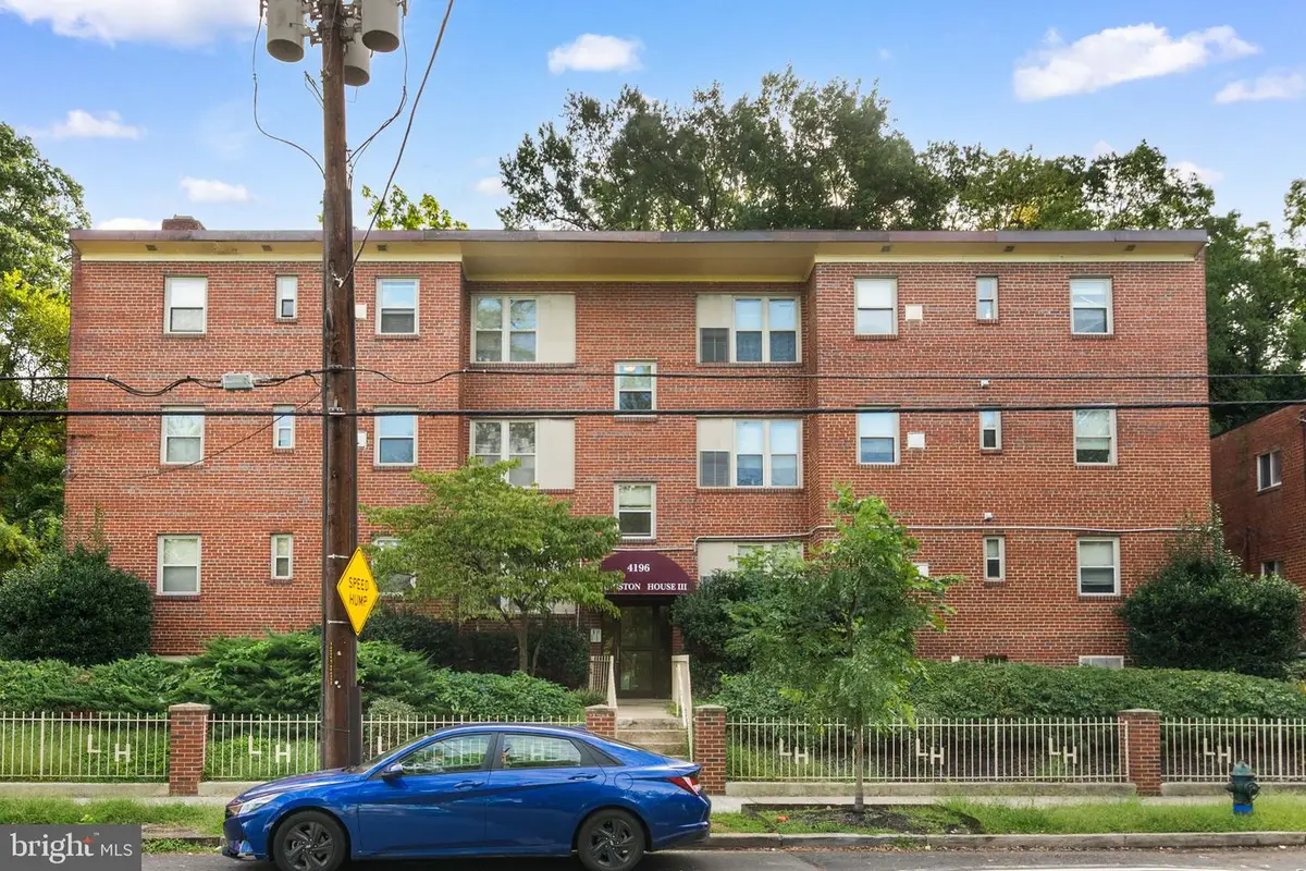 4196 Livingston Rd Se, Washington, DC 20032 - #1