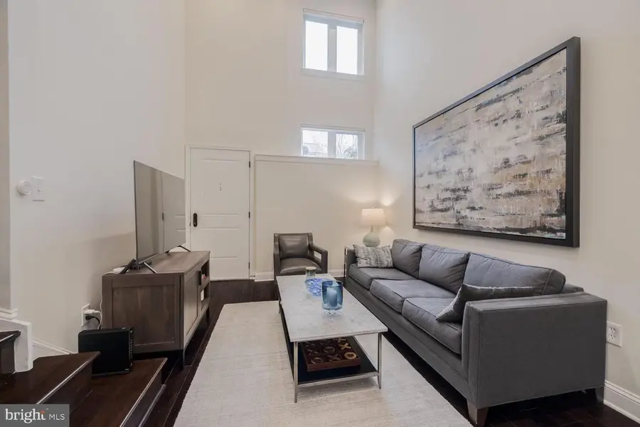 1433 K St Se #101, Washington, DC 20003 - #3