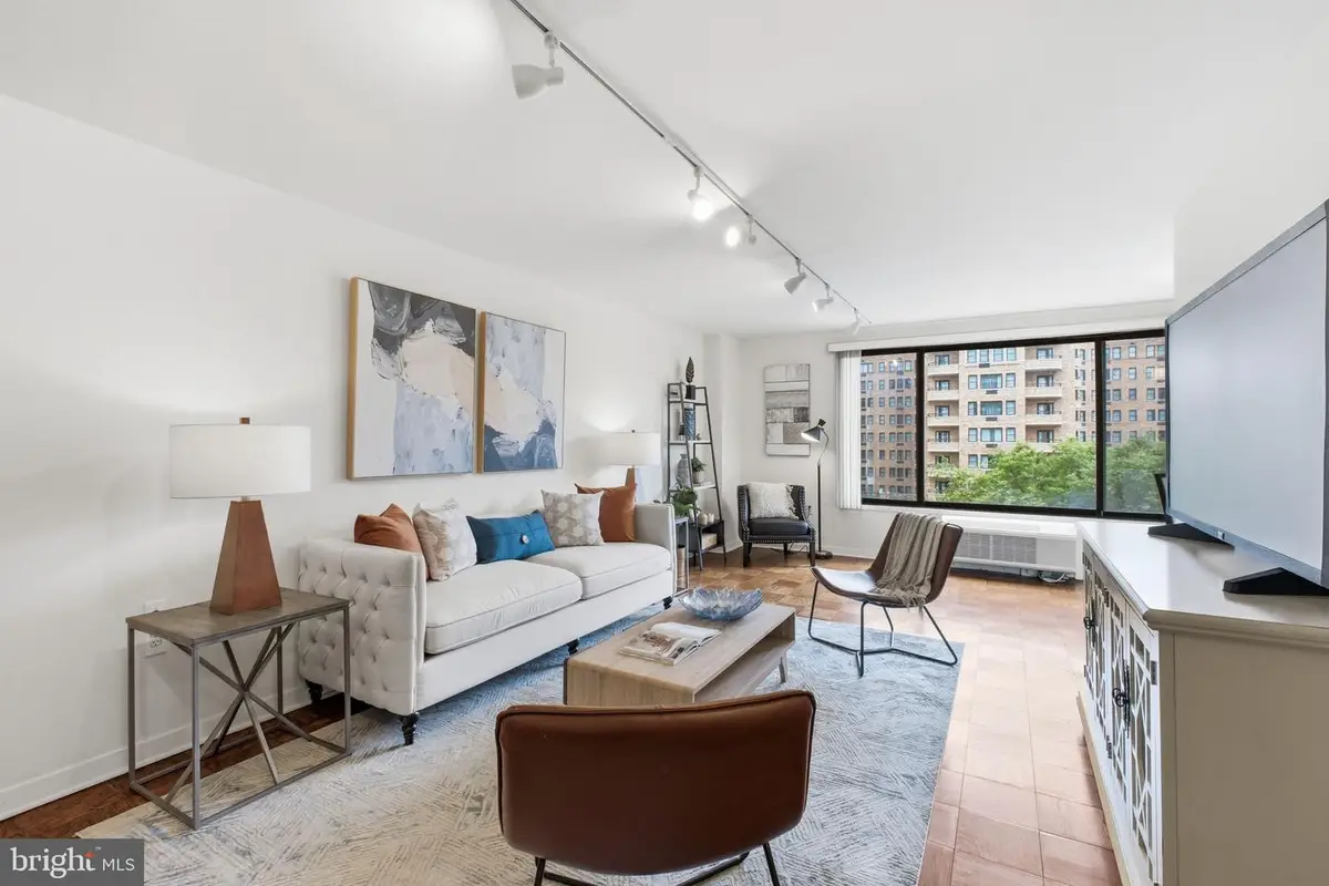 2501 Calvert St Nw #505, Washington, DC 20008 - #1
