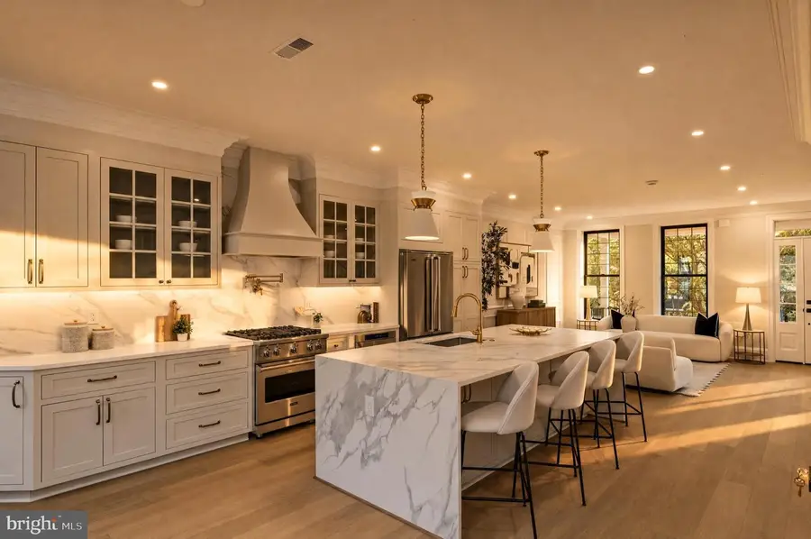 905 11th St Ne, Washington, DC 20002 - #2