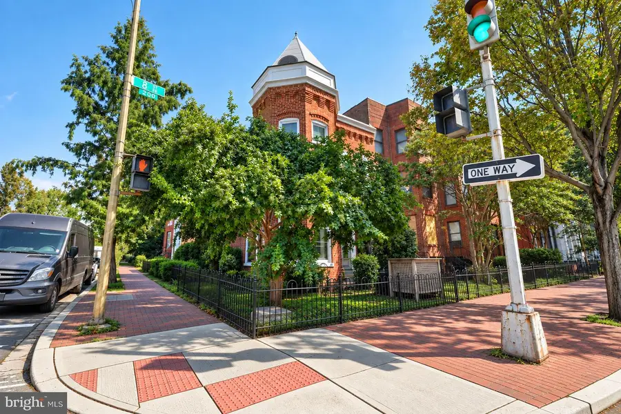 251 8th St Ne, Washington, DC 20002 - #2