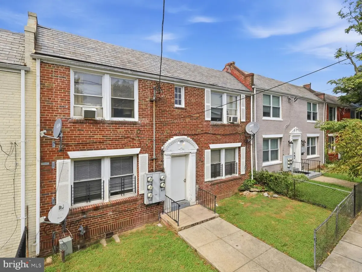 1322 Downing Pl Ne, Washington, DC 20018 - #1