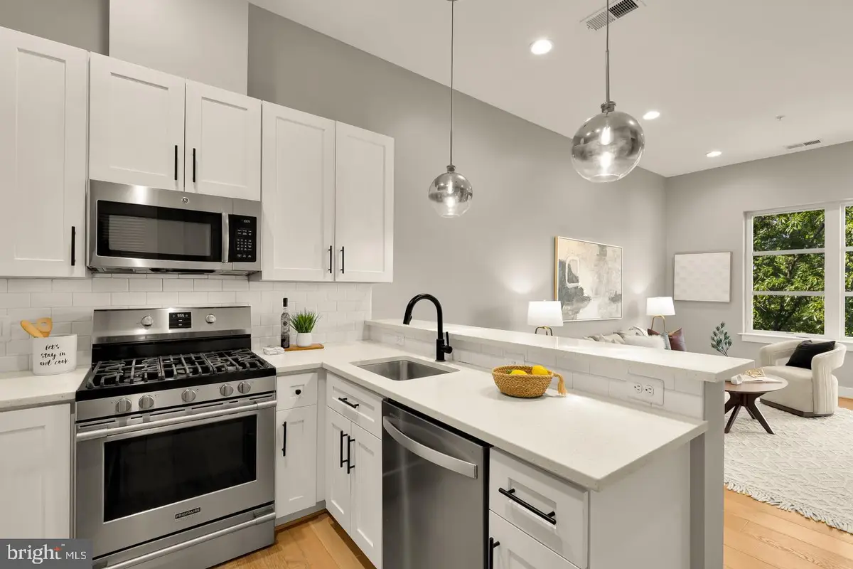 4308 Georgia Ave Nw #404, Washington, DC 20011 - #1