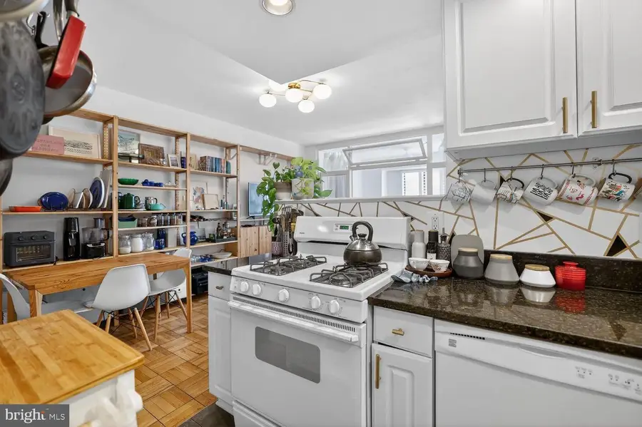 1 Scott Cir Nw #106, Washington, DC 20036 - #2