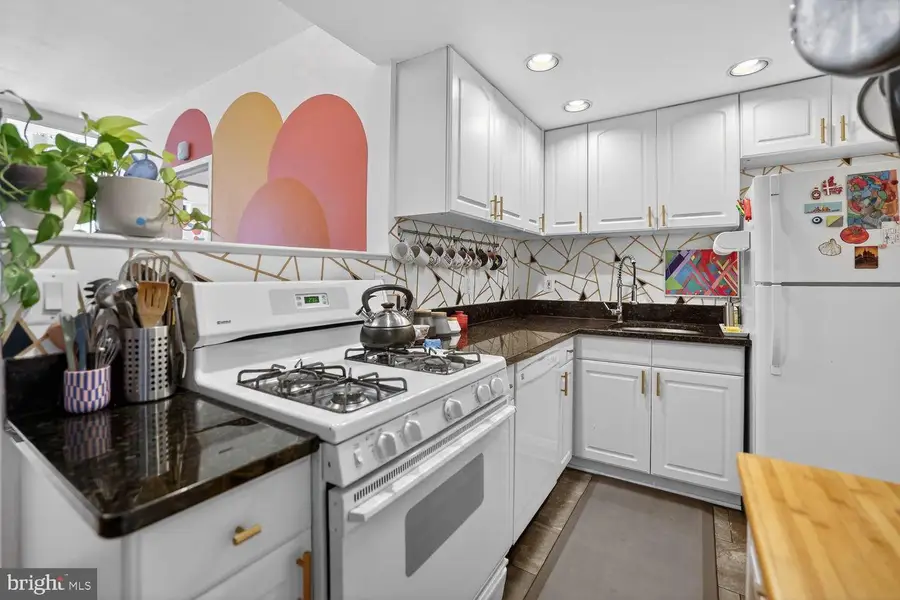 1 Scott Cir Nw #106, Washington, DC 20036 - #3