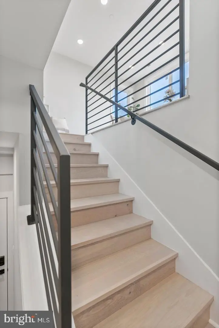 2019 M St Ne #ph9, Washington, DC 20002 - #2