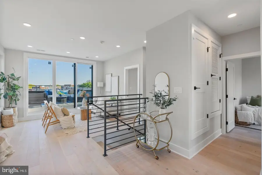 2019 M St Ne #ph9, Washington, DC 20002 - #3