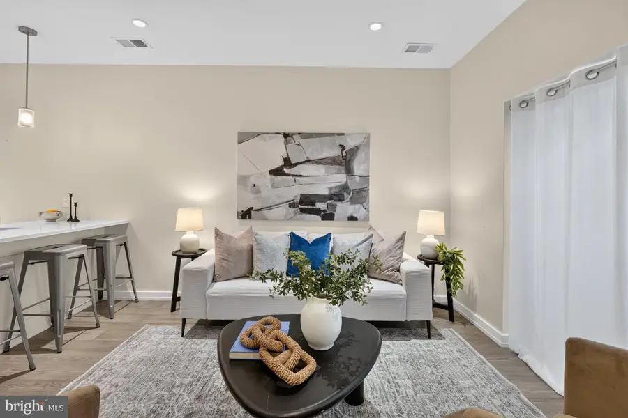 1357 Nicholson St Nw #2, Washington, DC 20011 - #3