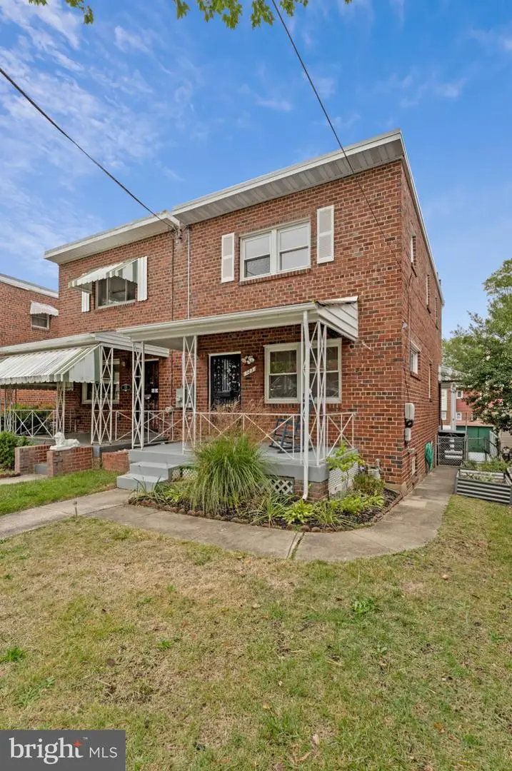 123 Ne 48th Pl Ne, Washington, DC 20019 - #2