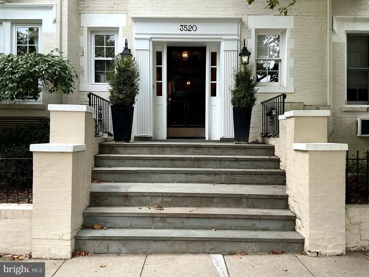 3520 W Pl Nw Nw #202, Washington, DC 20007 - #1