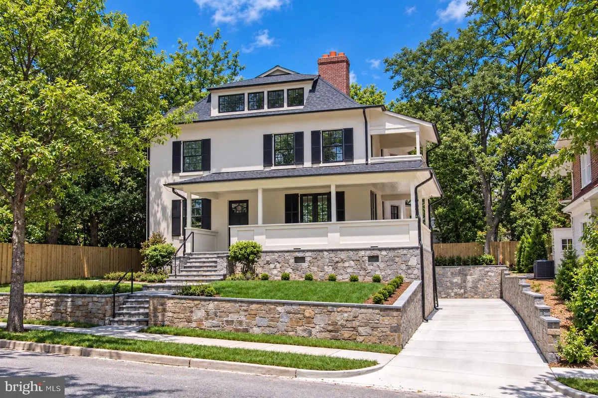 3515 Woodley Rd Nw, Washington, DC 20016 - #1