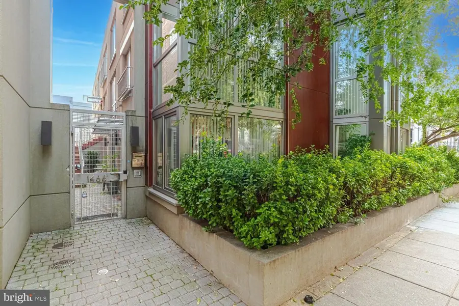 1466 Harvard St Nw #th2, Washington, DC 20009 - #2