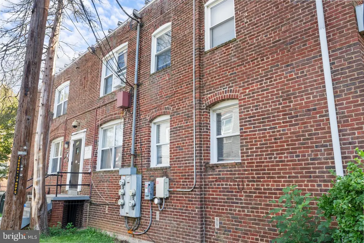4342 Halley Ter Se, Washington, DC 20032 - #1