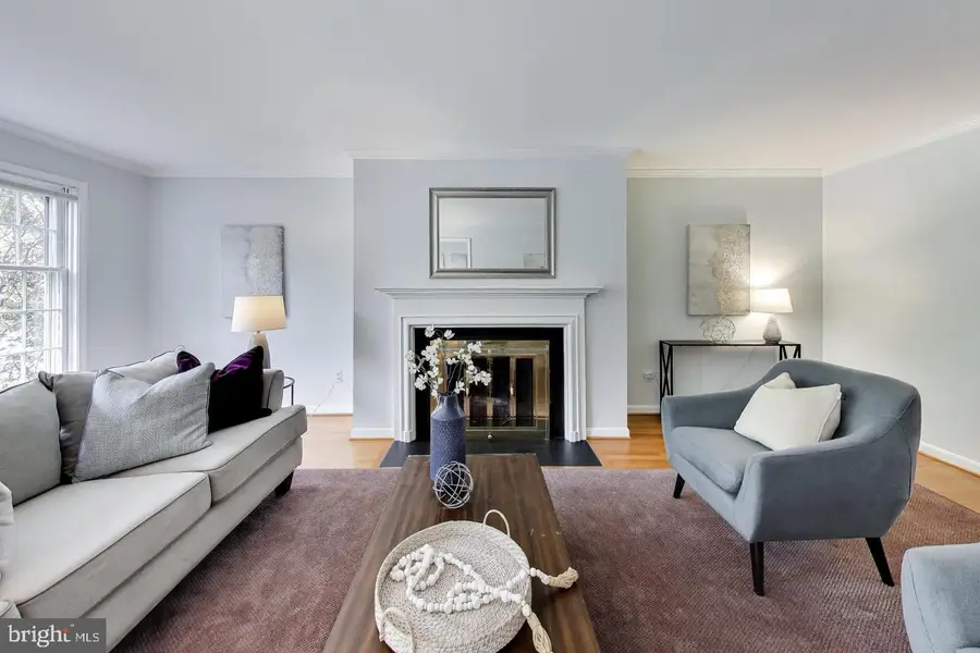 4736 Massachusetts Ave Nw, Washington, DC 20016 - #3
