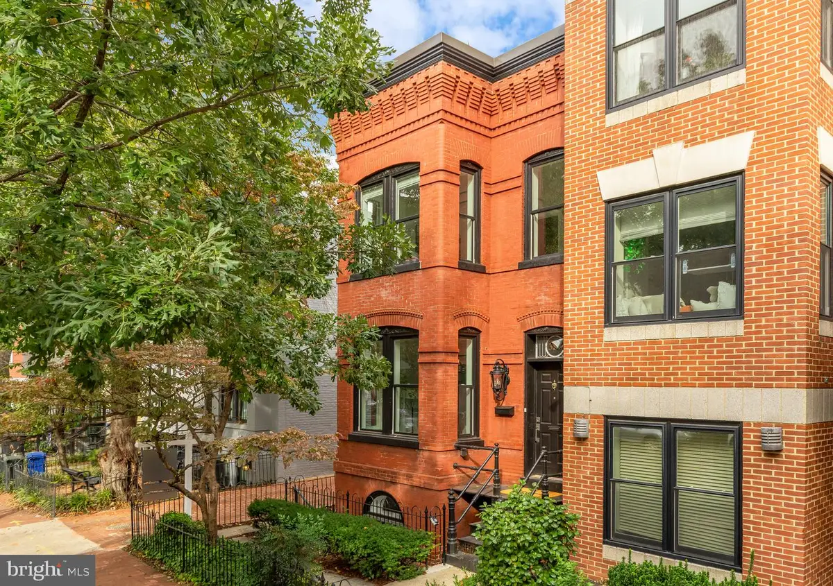 329 8th St Ne, Washington, DC 20002 - #1