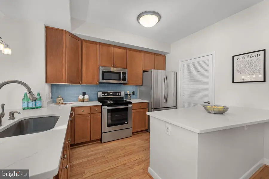 400 Massachusetts Ave Nw #1012, Washington, DC 20001 - #3
