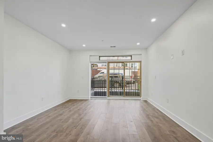 1341 Pennsylvania Ave Se #1b, Washington, DC 20003 - #3