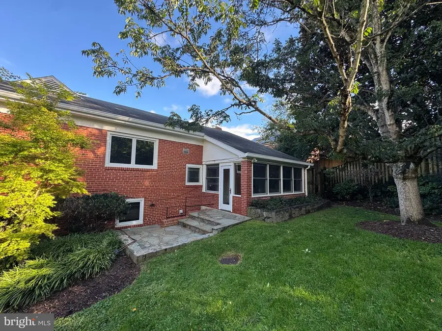 5742 26th St Nw, Washington, DC 20015 - #3