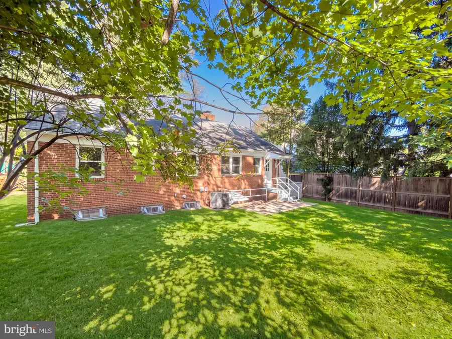 7015 Western Ave Nw, Washington, DC 20015 - #2