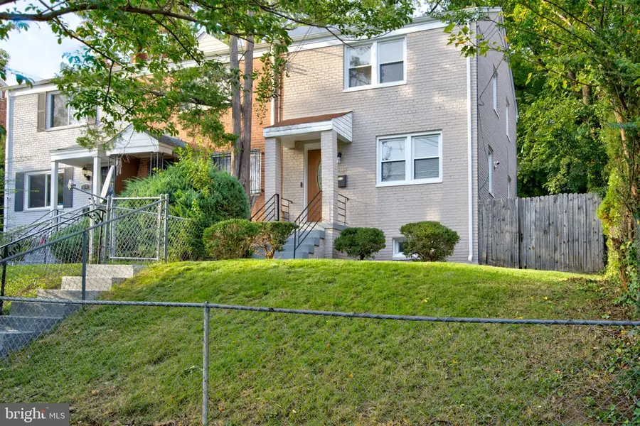 618 Chesapeake St Se, Washington, DC 20032 - #2