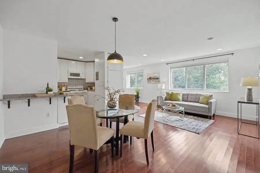 2710 Macomb St Nw #310, Washington, DC 20008 - #2