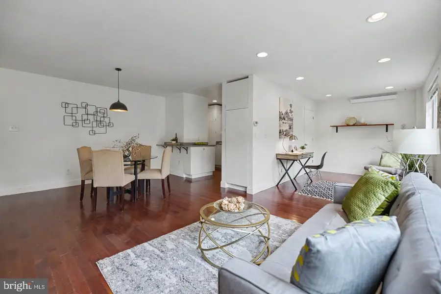 2710 Macomb St Nw #310, Washington, DC 20008 - #3