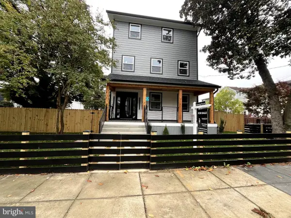 1210 E Farragut St Nw, WASHINGTON, DC 20011