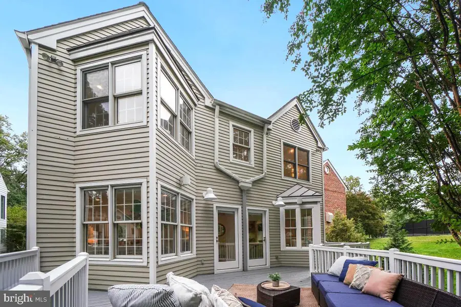 4512 Van Ness St Nw, Washington, DC 20016 - #2