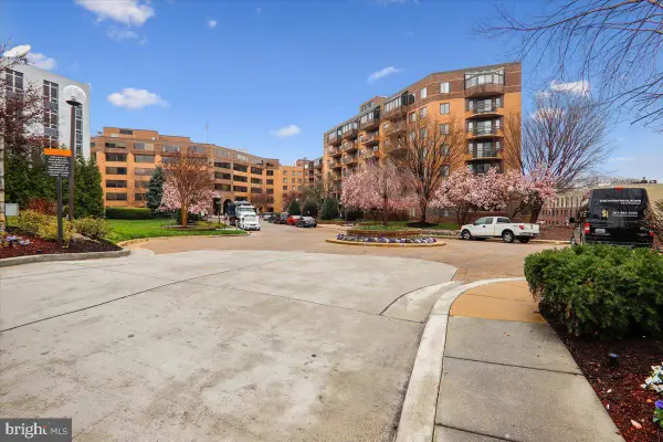 2111 Wisconsin Ave Nw #623, WASHINGTON, DC 20007