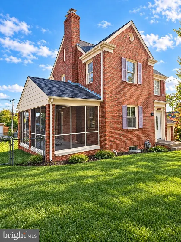 Address Withheld By Seller, WASHINGTON, DC 20019