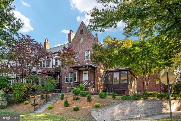 1533 Foxhall Rd Nw, WASHINGTON, DC 20007